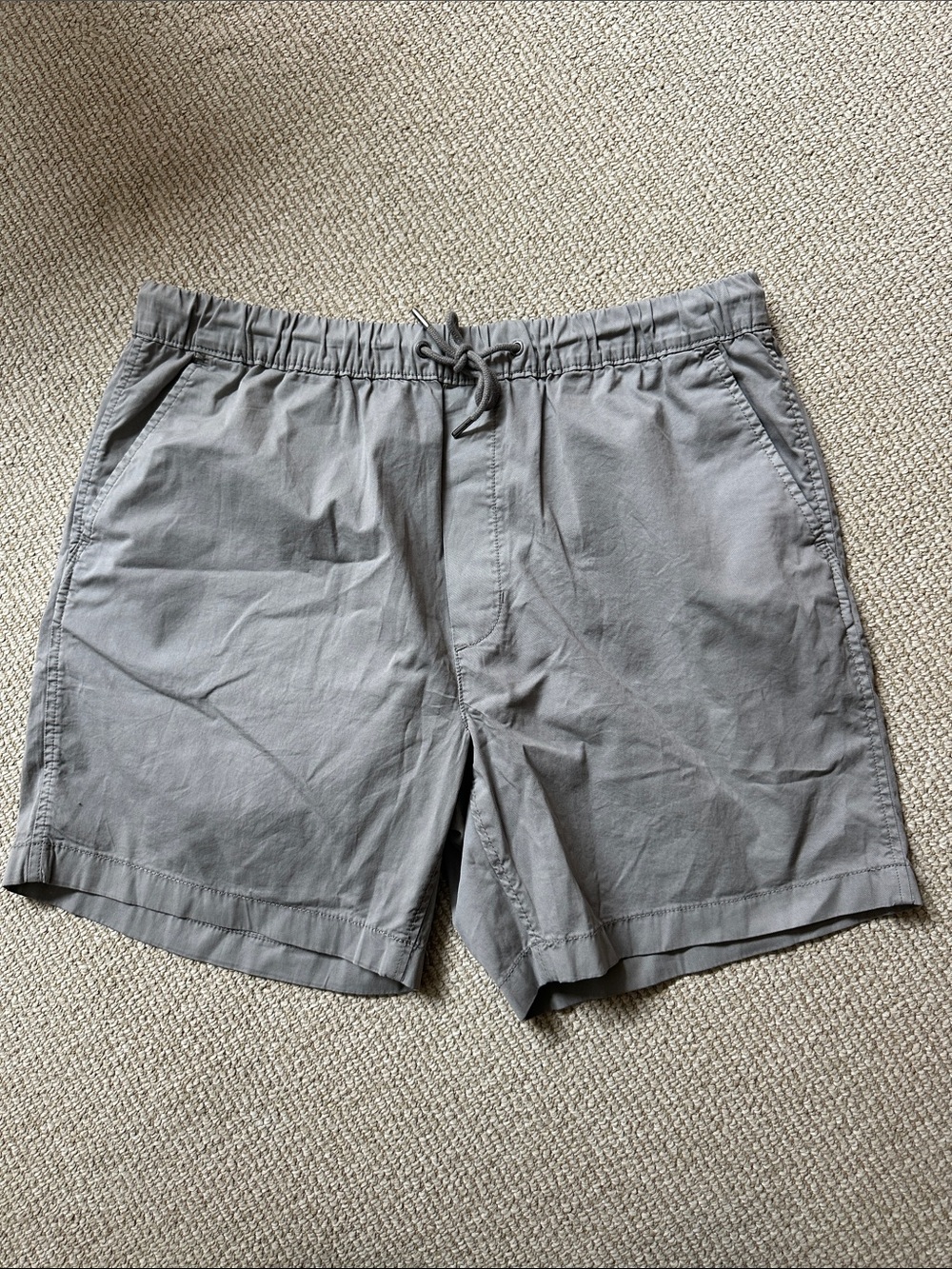 American Eagle Men's Gray/khaki Drawstring Casual Shorts, size L